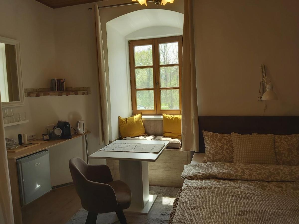Zimmer Donaustrand Leiben 외부 사진